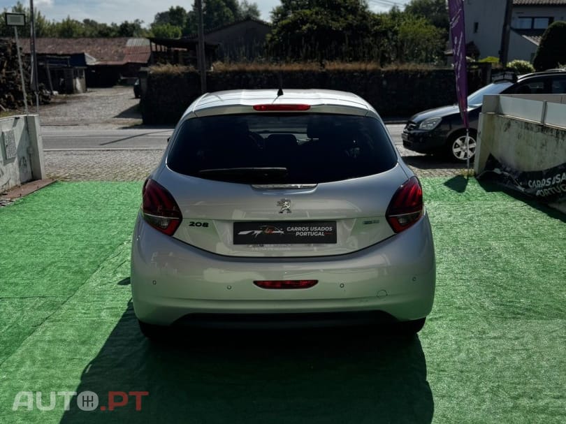 Peugeot 208 1.2 PureTech Style