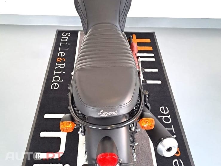 Mitt 125 LEGEND
