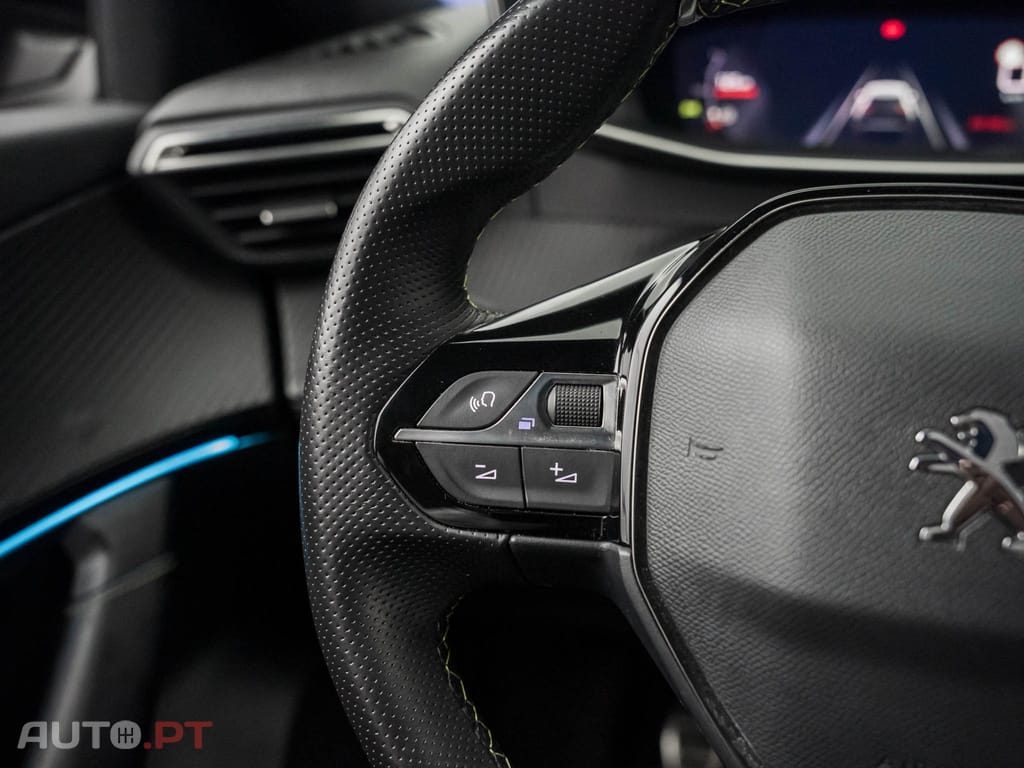 Peugeot 2008 1.2 PureTech GT