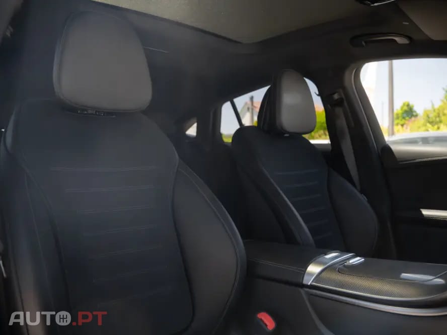 Mercedes-Benz GLC 300 de Coupe 4Matic 9G-TRONIC AMG Line Advanced