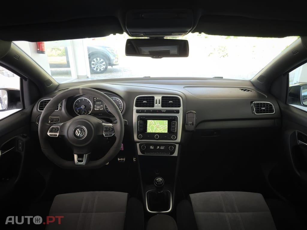 Volkswagen Polo 2.0 TSI R WRC