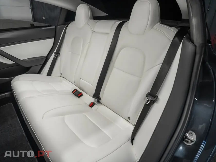 Tesla Model 3 Performance Dual Motor AWD