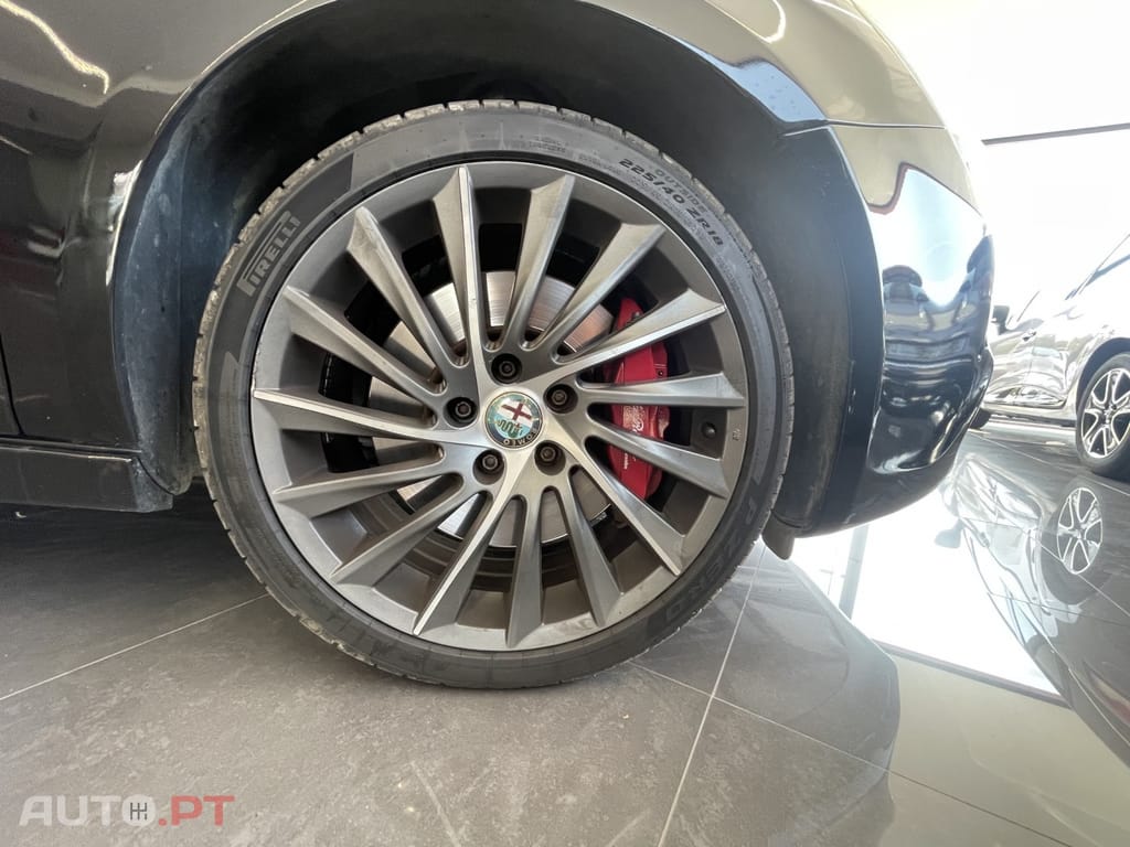 Alfa Romeo Giulietta 2.0 JTDm Exclusive J18