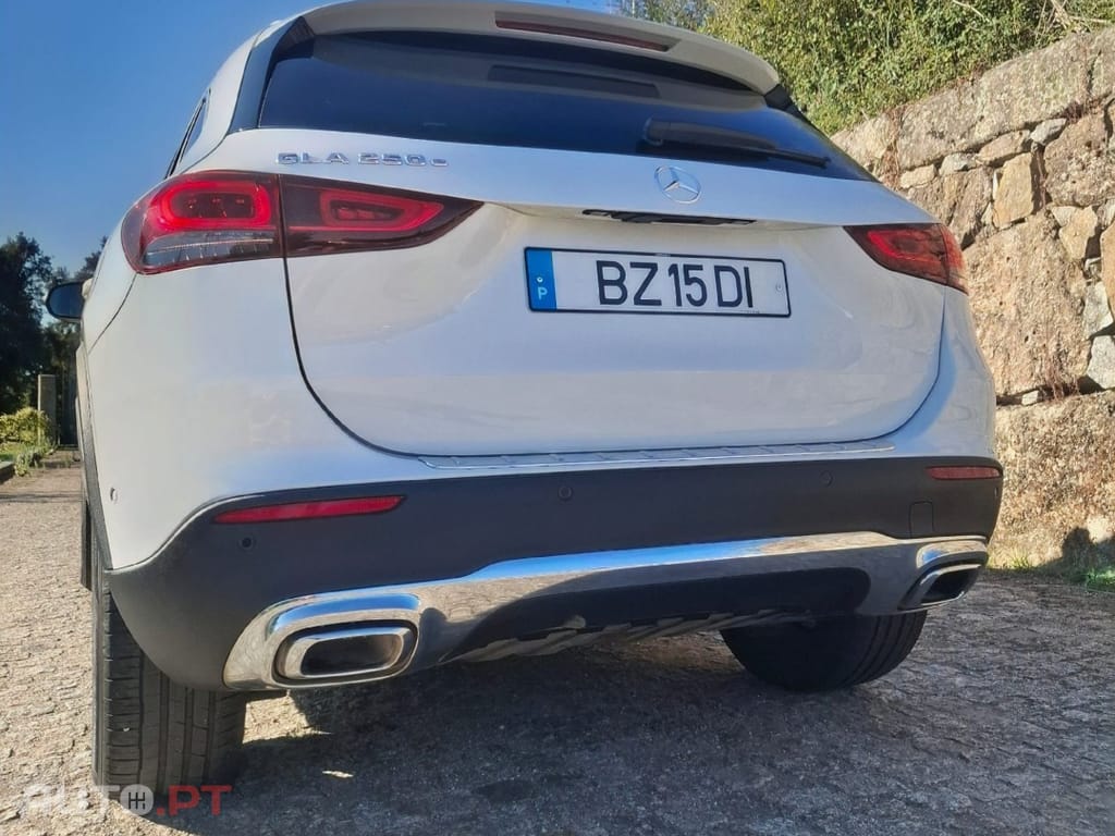 Mercedes-Benz GLA 250 e 8G-DCT Progressive Advanced