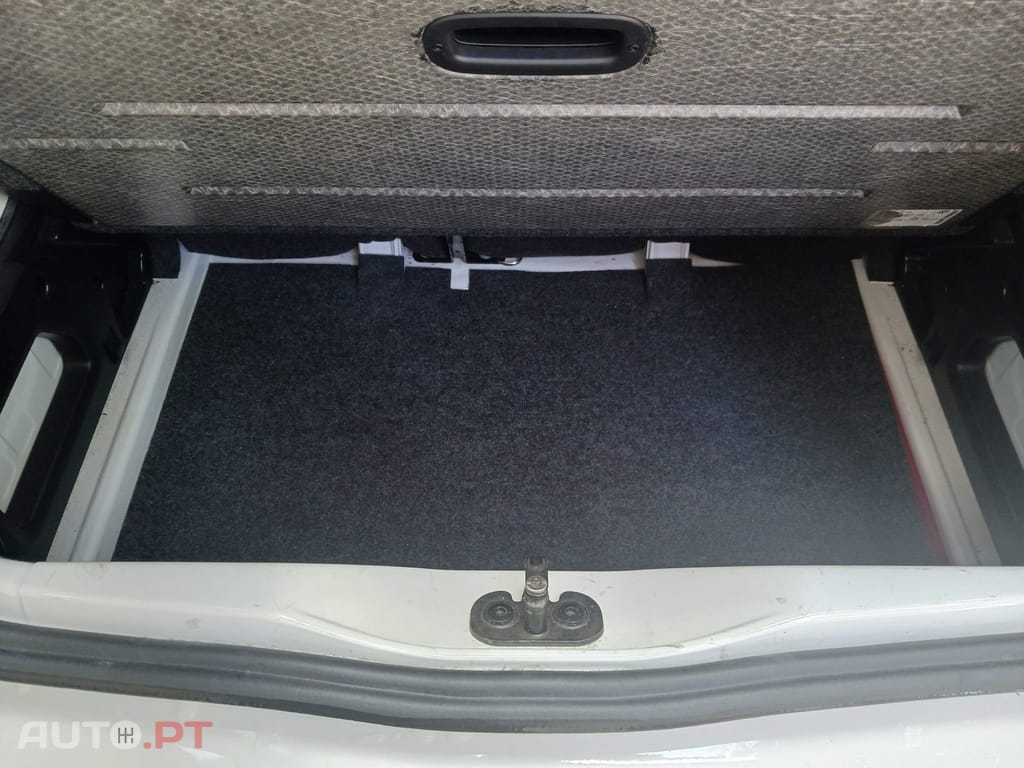 Volkswagen Up! 1.0 BMT Move Auto