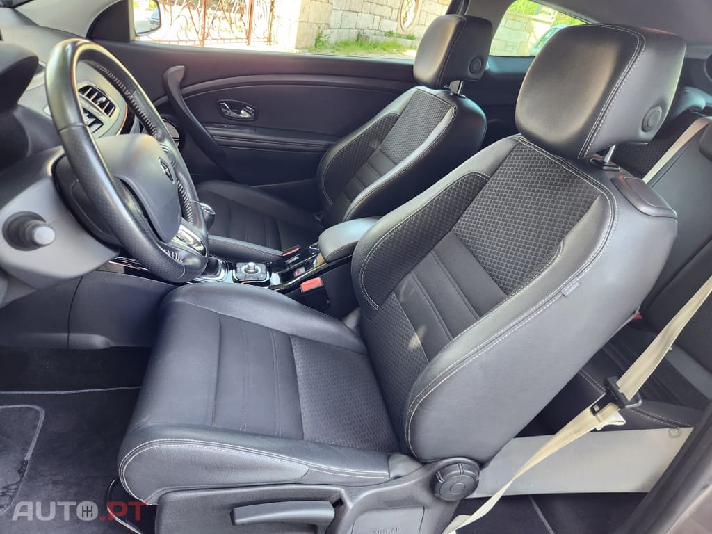 Renault Mégane Coupe 1.6 dCi Bose Edition SS