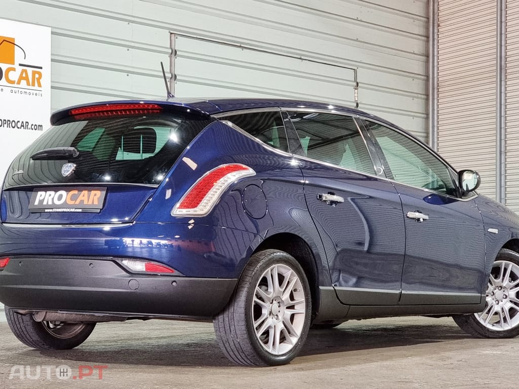 Lancia Delta 1.6 M-Jet Oro