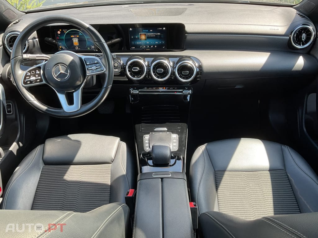 Mercedes-Benz CLA 200 d Style Plus Aut.