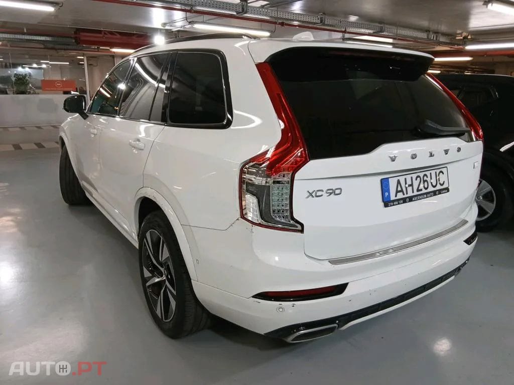 Volvo XC90 2.0 T8 PHEV R-Design AWD