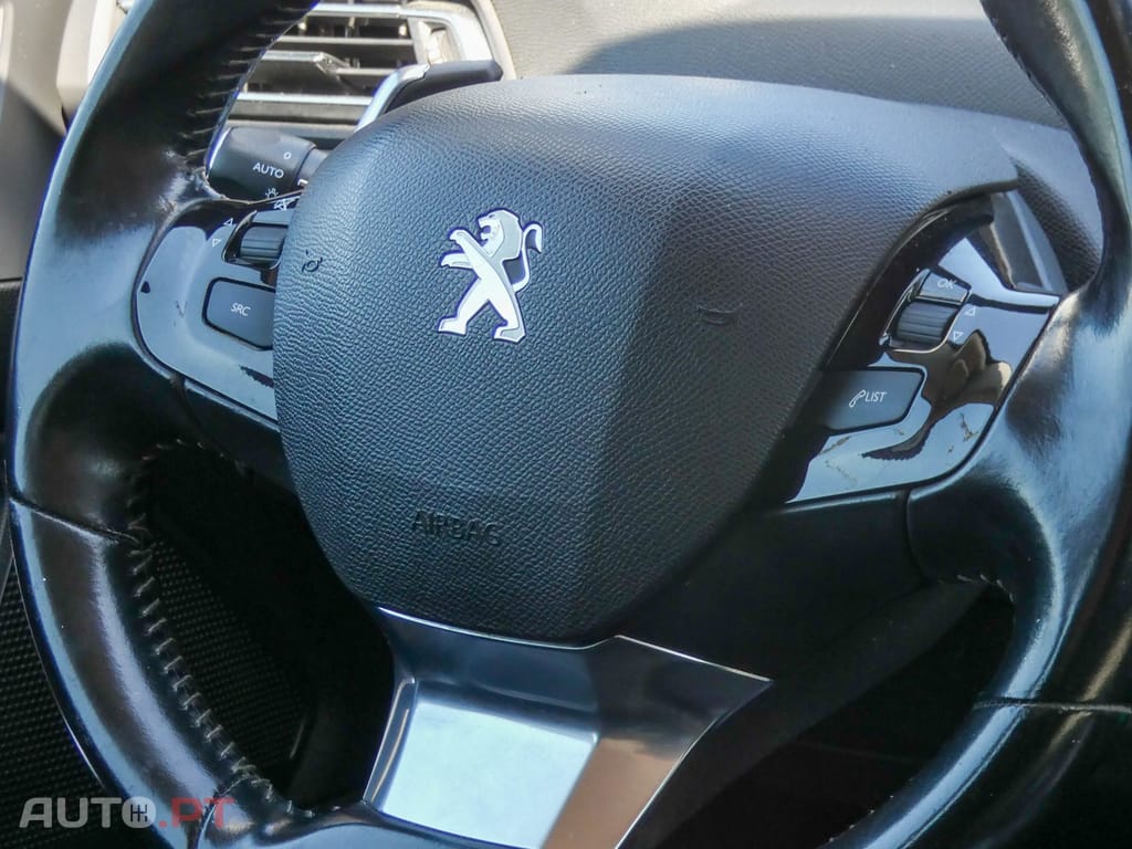 Peugeot 308 1.5 BlueHDi Allure EAT8