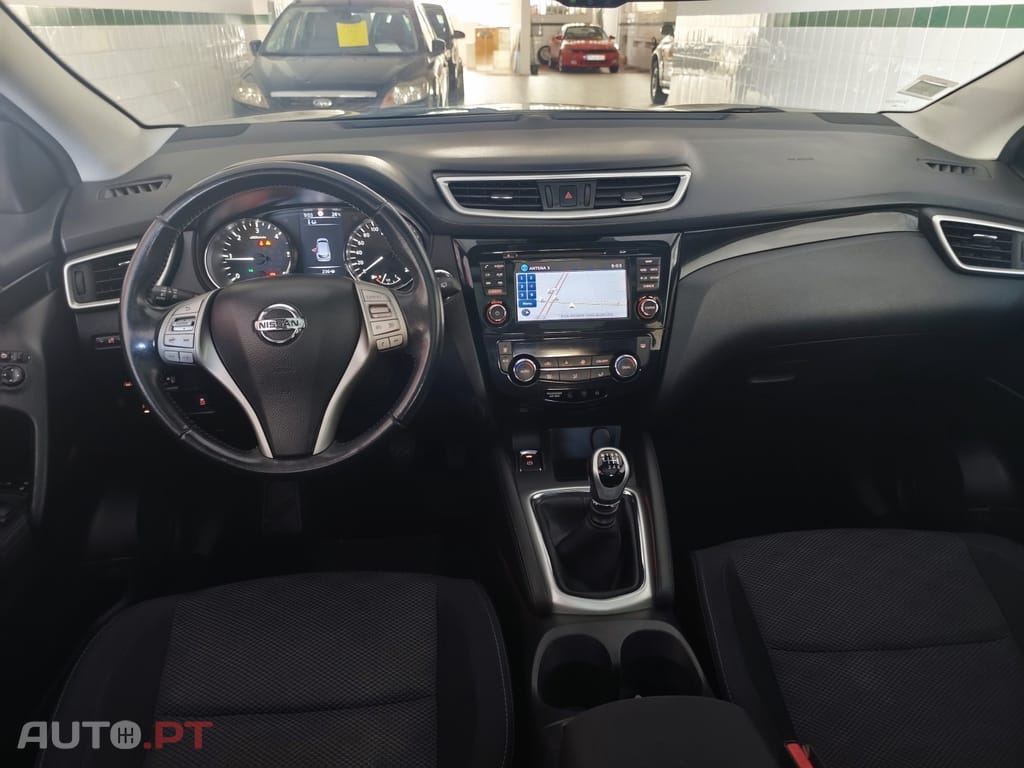 Nissan Qashqai 1.5 dCi Tekna