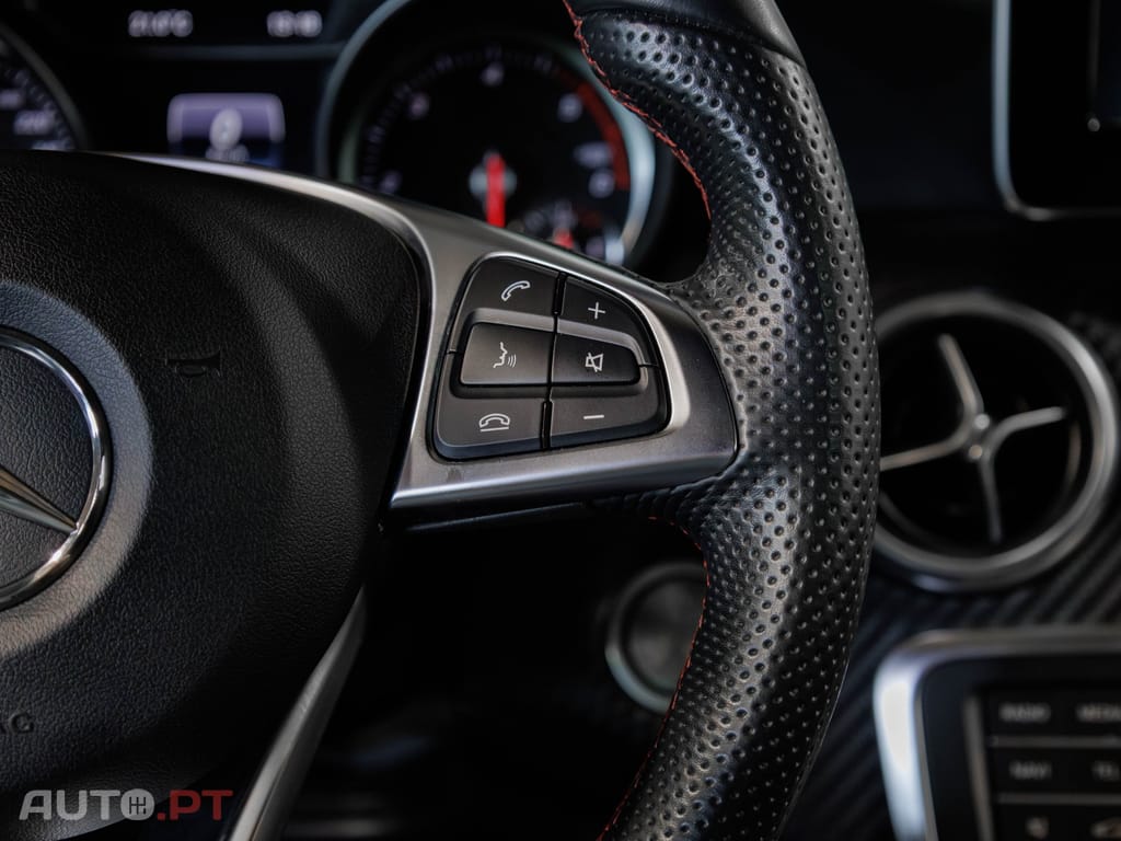 Mercedes-Benz A 180 d AMG Line
