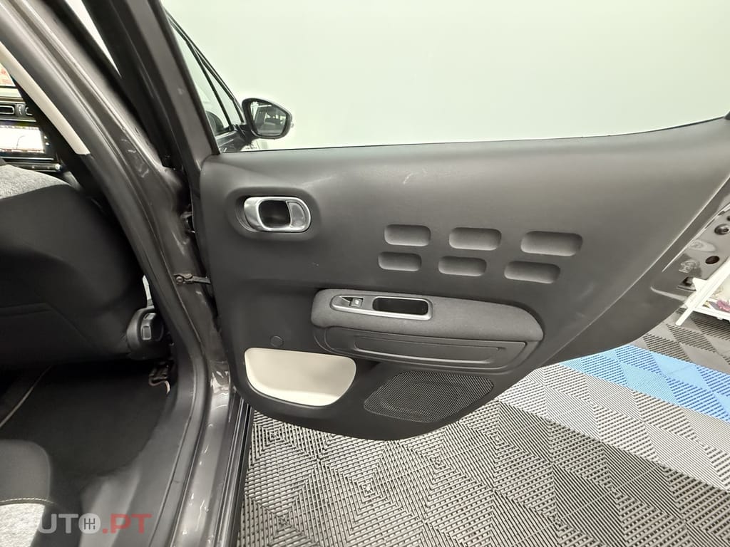 Citroen C3 1.2 PureTech Shine Pack