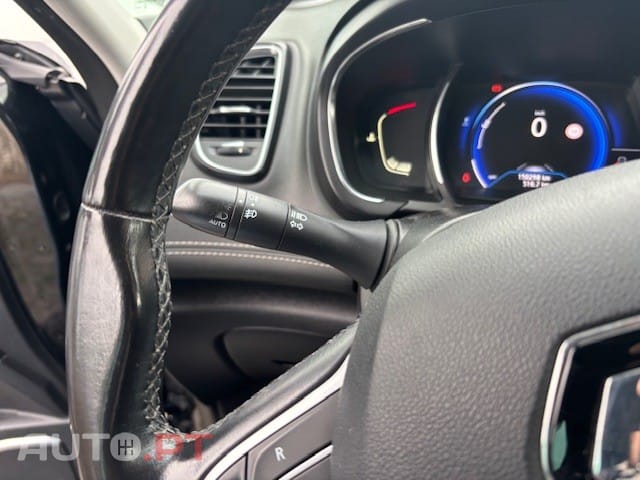 Renault Scénic 1.2 TCE Bose Edition