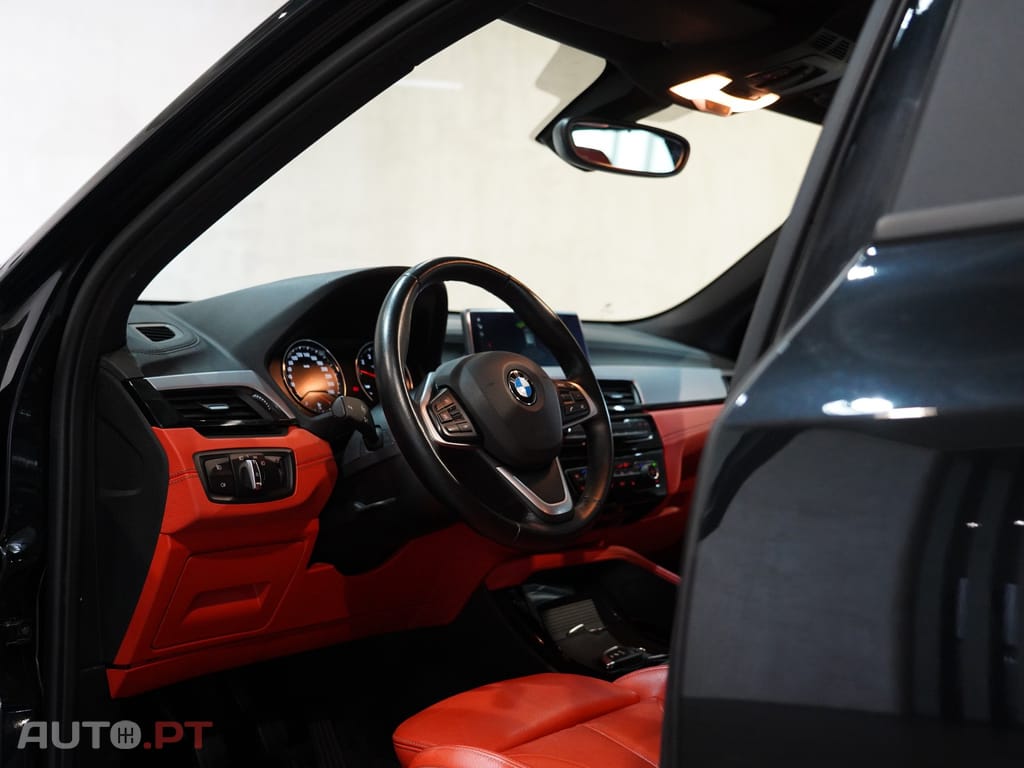 BMW X2 18 i sDrive Advantage