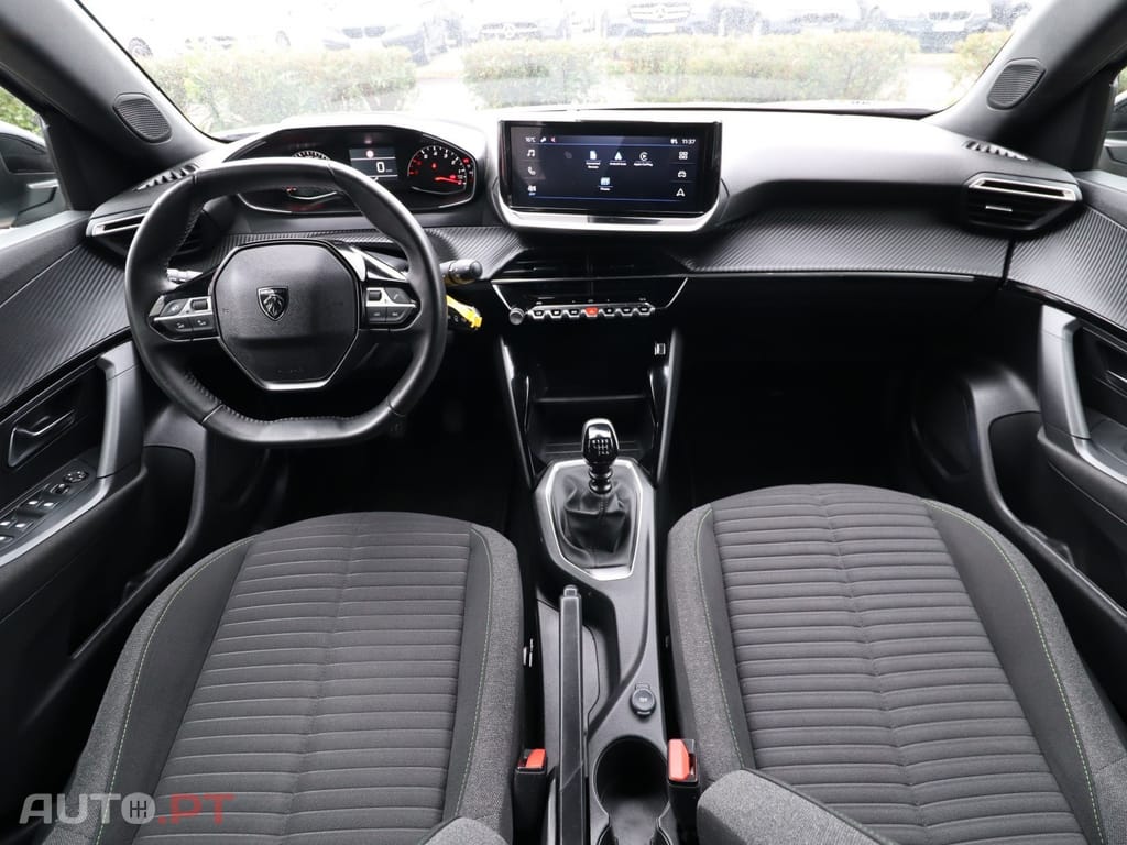 Peugeot 2008 1.2 PureTech Allure Pack