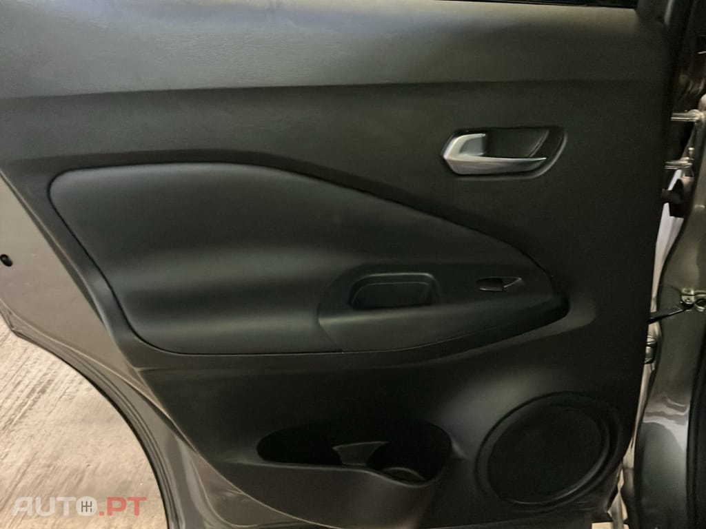 Nissan Juke 1.0 DIG-T 114 N-Connecta