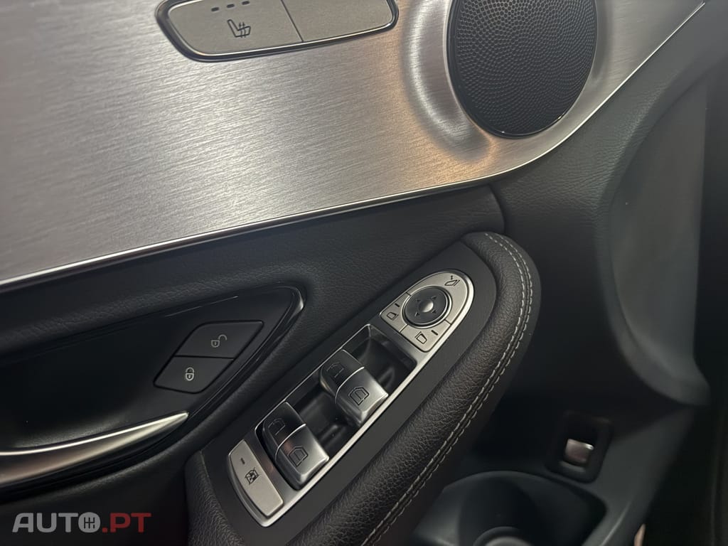 Mercedes-Benz C 300 de AMG Line