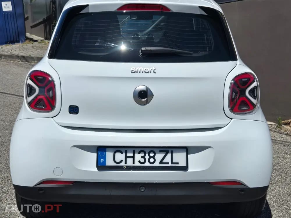 Smart ForFour EQ pulse