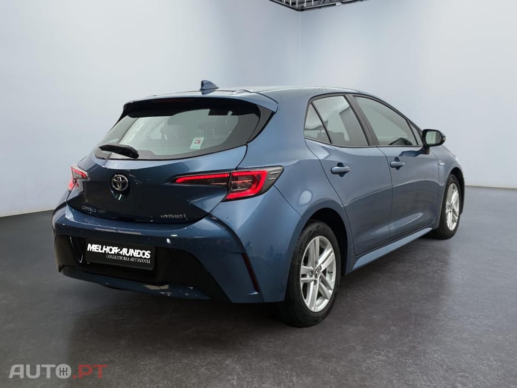 Toyota Corolla Pro 1.8 Hybrid Dynamic Business