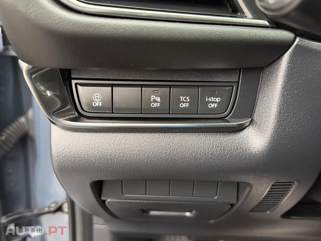 Mazda CX-30 2.0 e-Skyactiv-G Exclusive-line