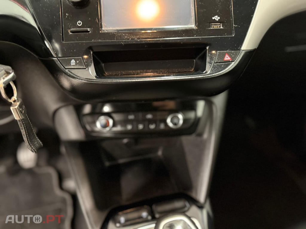 Opel Corsa 1.2 Edition