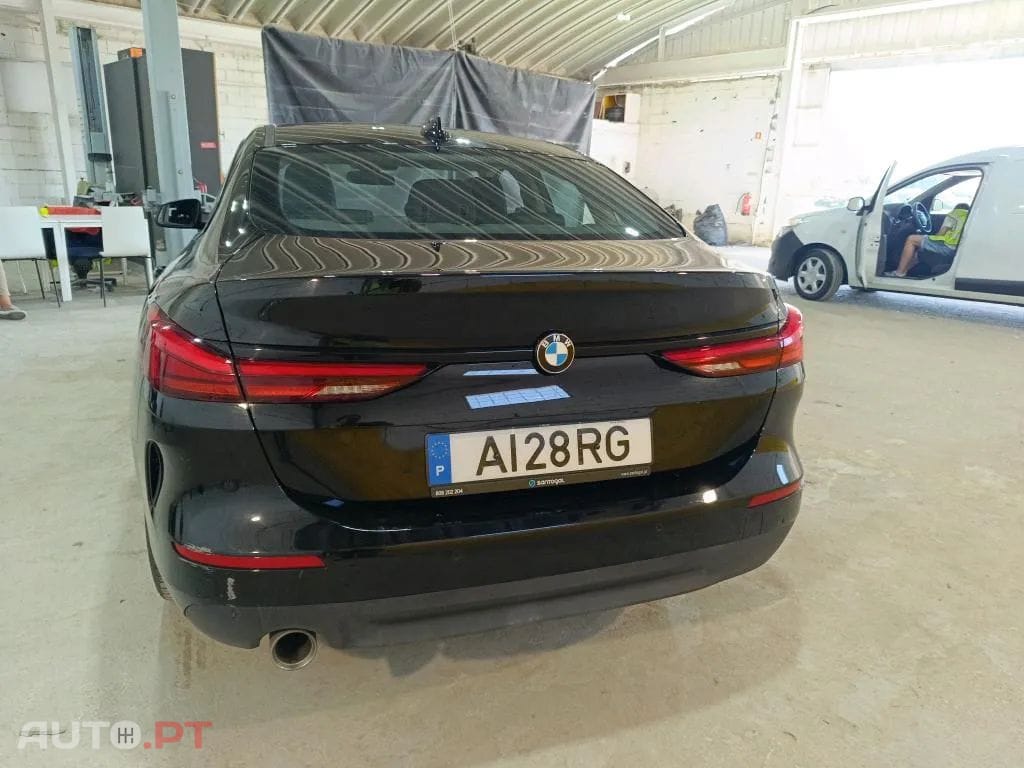 BMW 216 d Advantage