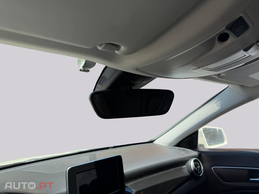 Mercedes-Benz CLA 200 D