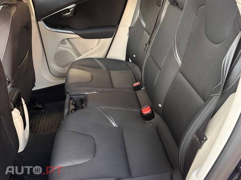 Volvo V40 D2 You