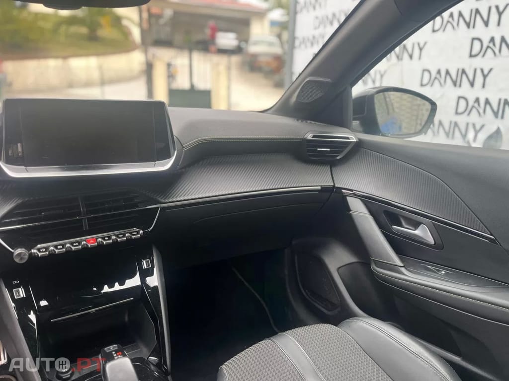 Peugeot E-208 50 kWh GT Line