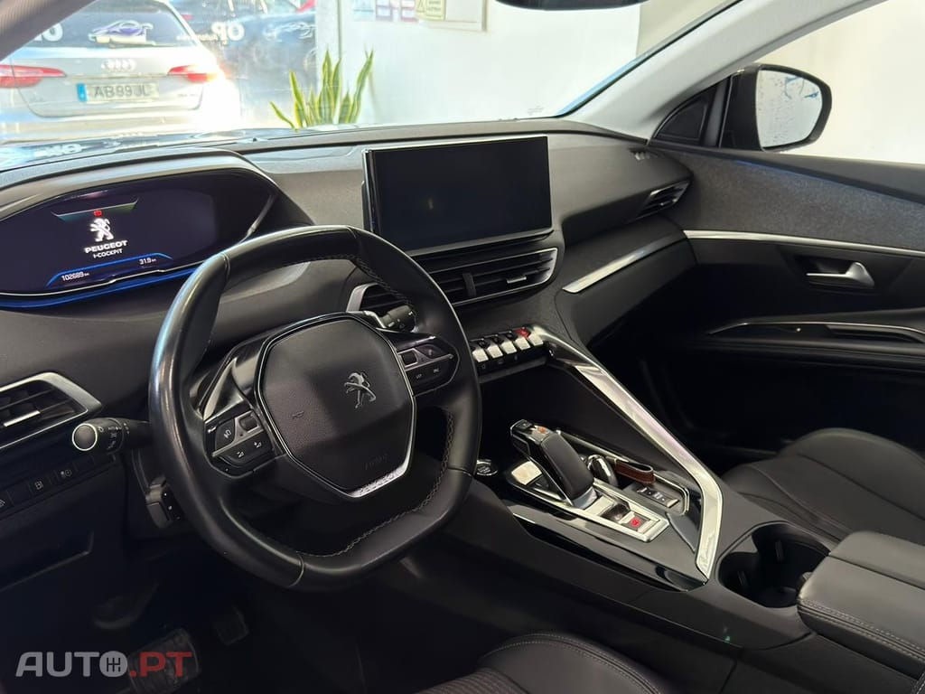 Peugeot 3008 1.6 Hybrid Allure Pack e-EAT8