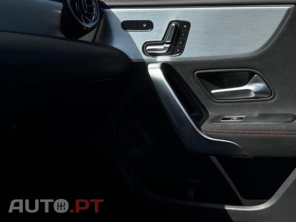 Mercedes-Benz CLA 250 e Shooting Brake AMG Line