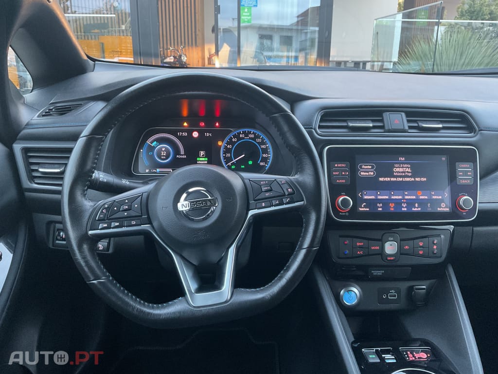 Nissan Leaf N-Connecta