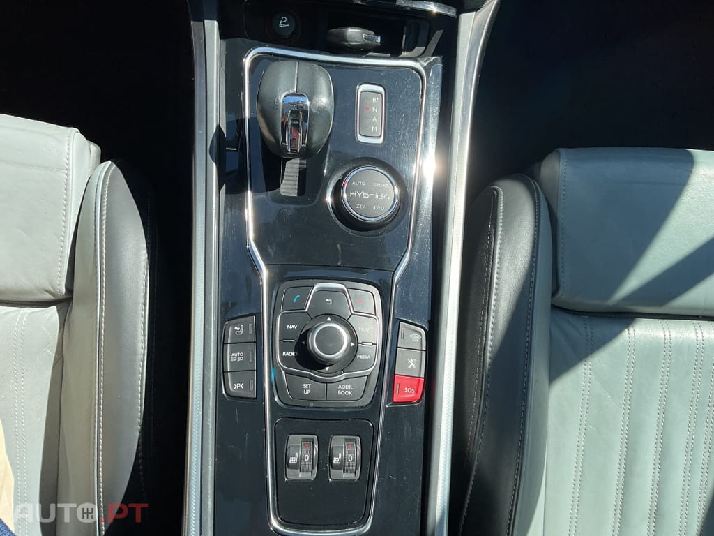 Peugeot 508 RXH 2.0 HDi Hybrid4 2-Tronic 104g
