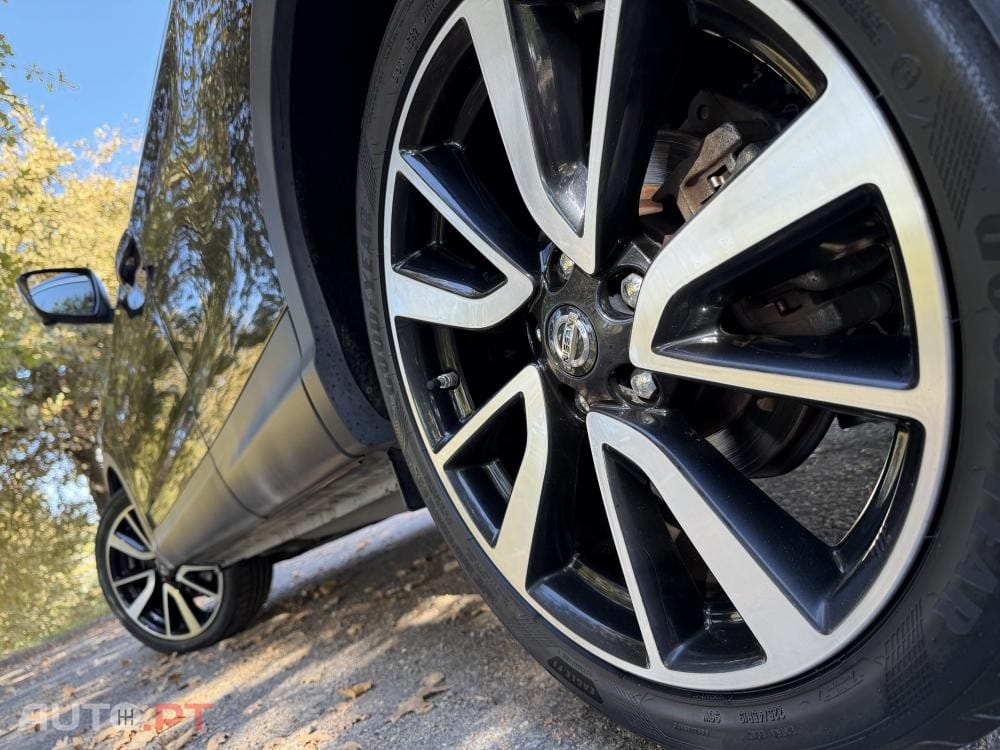 Nissan Qashqai 1.6 dCi Tekna 19 Pele