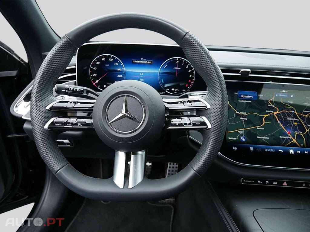Mercedes-Benz E 300 I.V.A DEDUTIVEL de T AMG