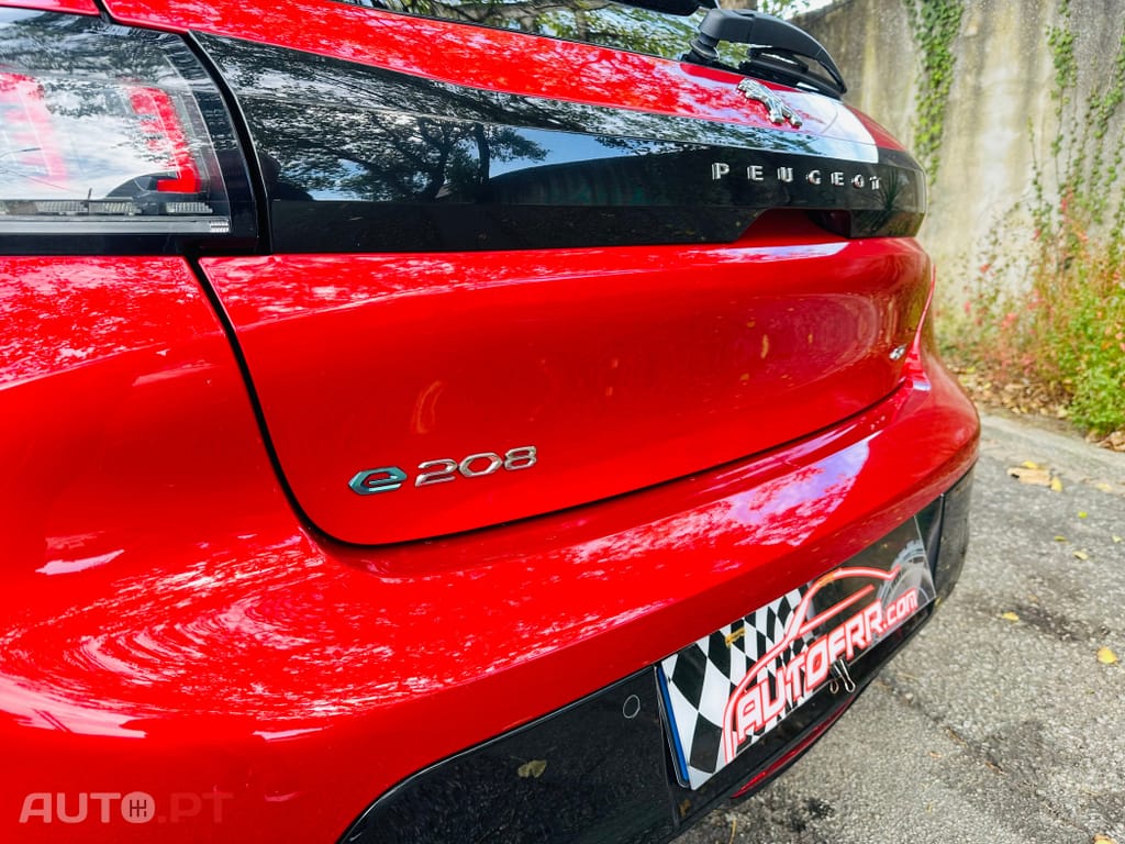 Peugeot 208 GT