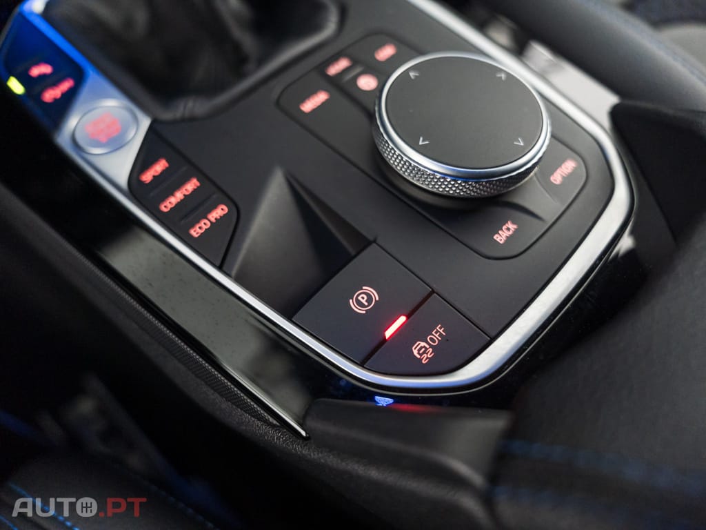 BMW 116 d Pack Desportivo M