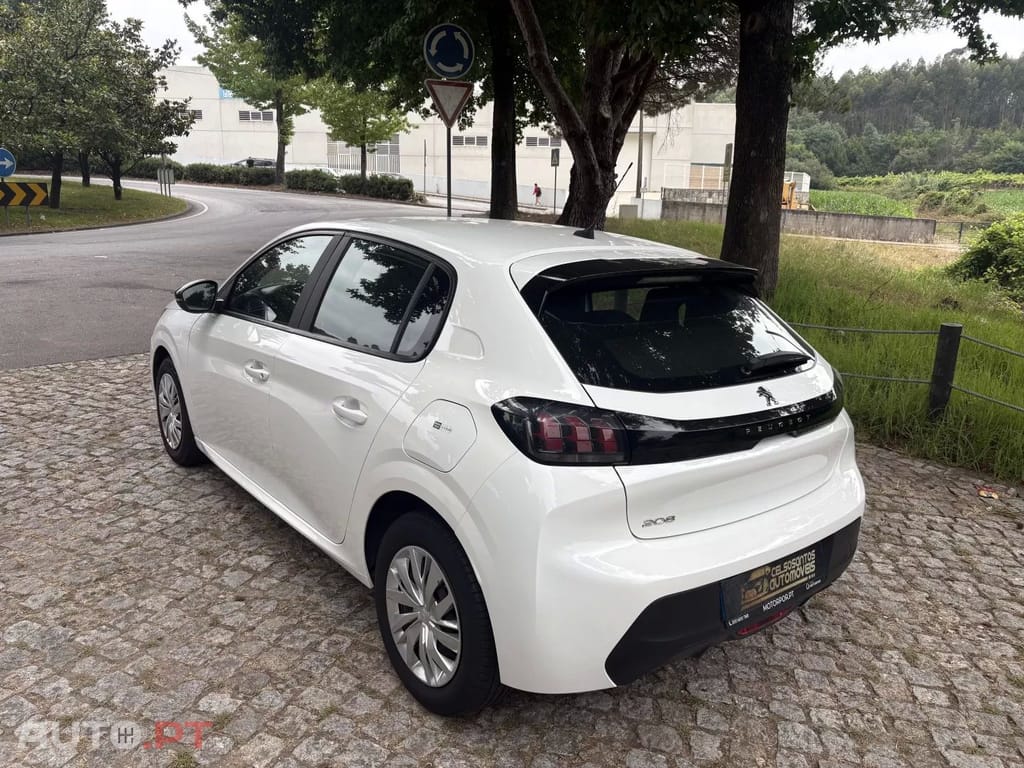 Peugeot 208 1.2 PureTech SE Style