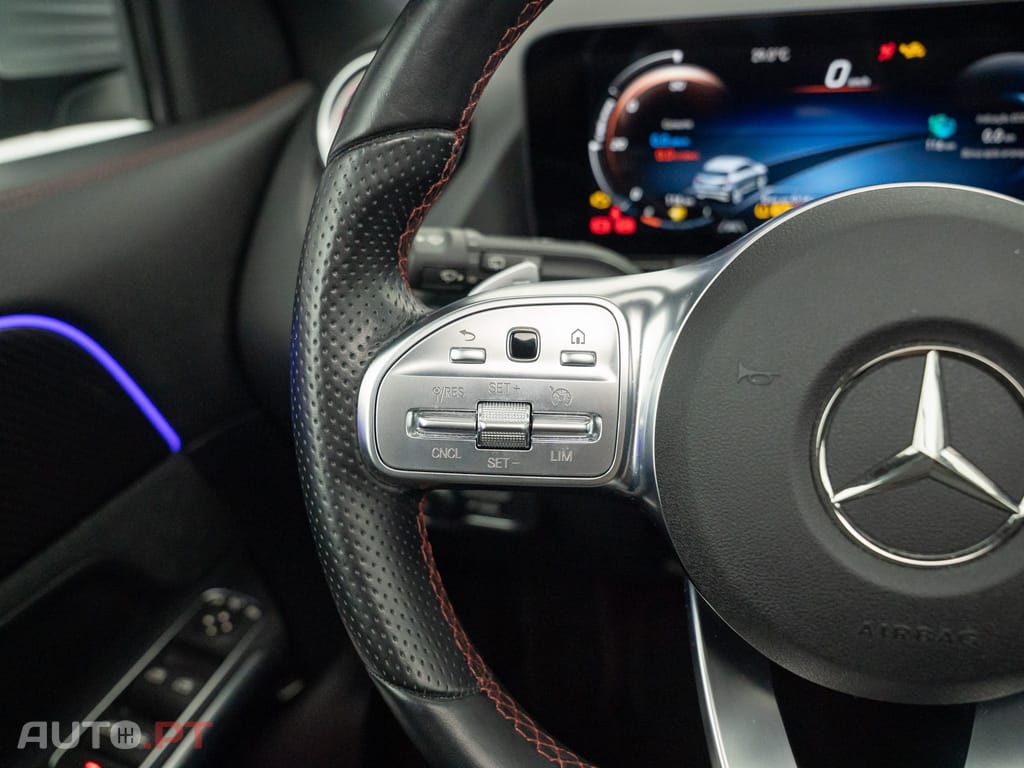 Mercedes-Benz GLA 250 e AMG Line