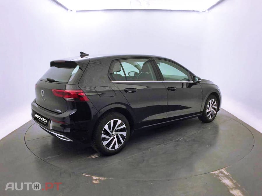 Volkswagen Golf 1.4 TSI e-Hybrid DSG