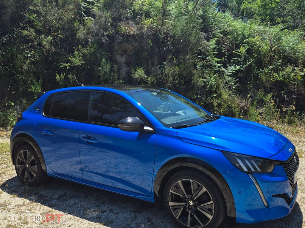 Peugeot 208 GT PACK EAT8