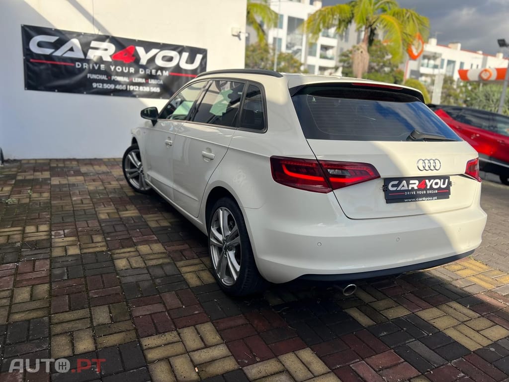 Audi A3 Sportback 1.6 TDi S-line
