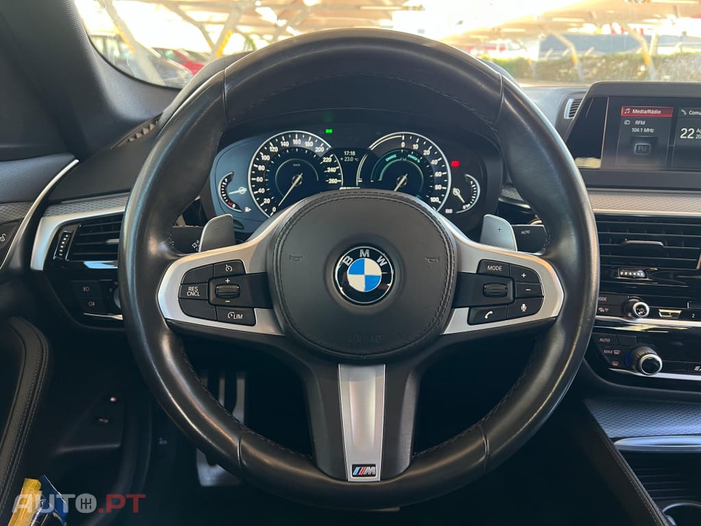 BMW 530 e iPerformance Pack M