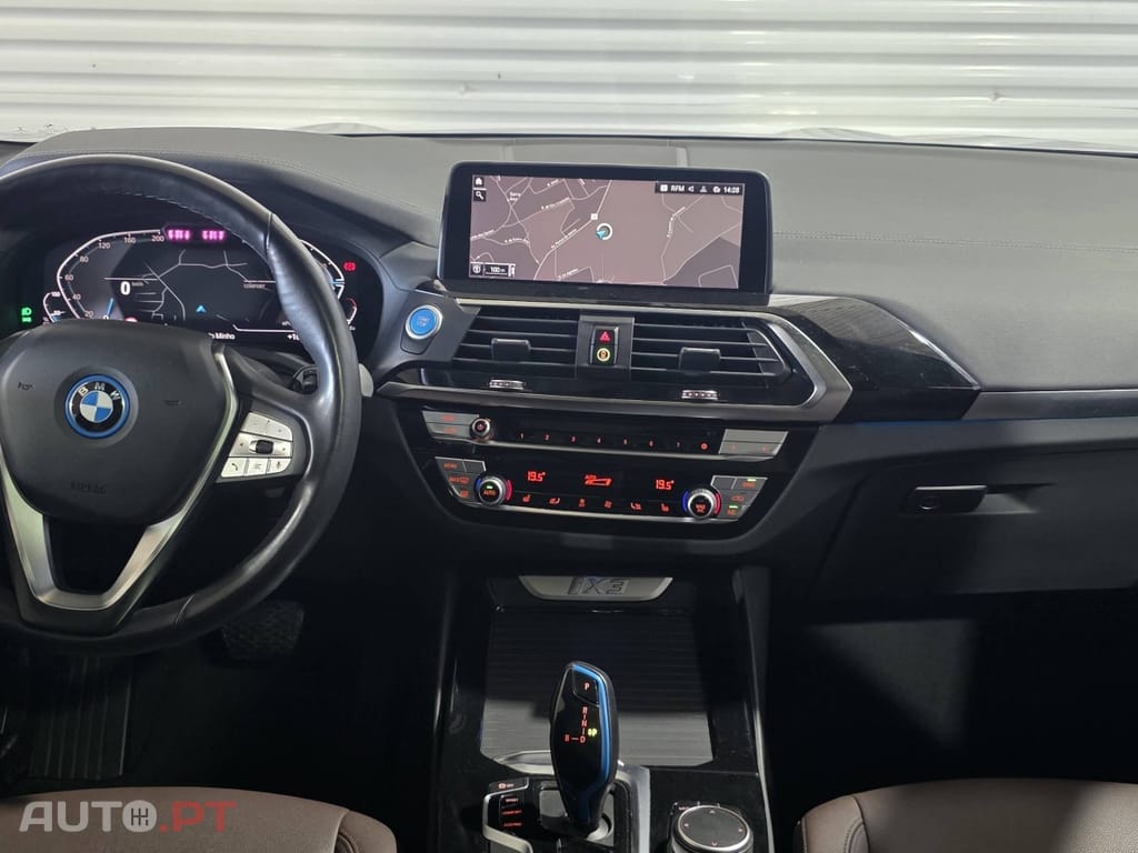 BMW iX3 Impressive