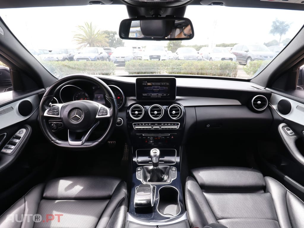 Mercedes-Benz C 220 AMG LINE