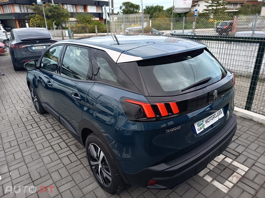 Peugeot 3008 1.5 BlueHDi Active Pack EAT8