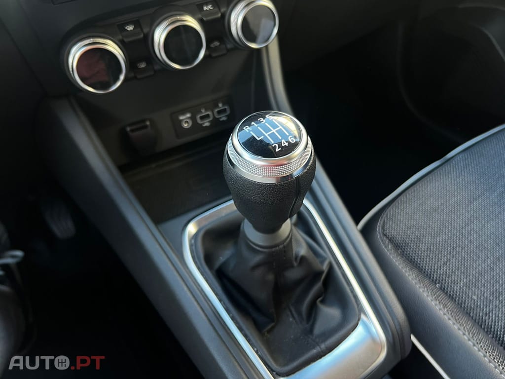 Renault Captur Captur Techno 90 TCE