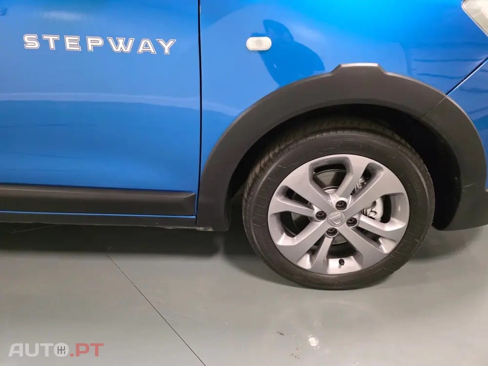 Dacia Lodgy 1.5 dCi Stepway 7L
