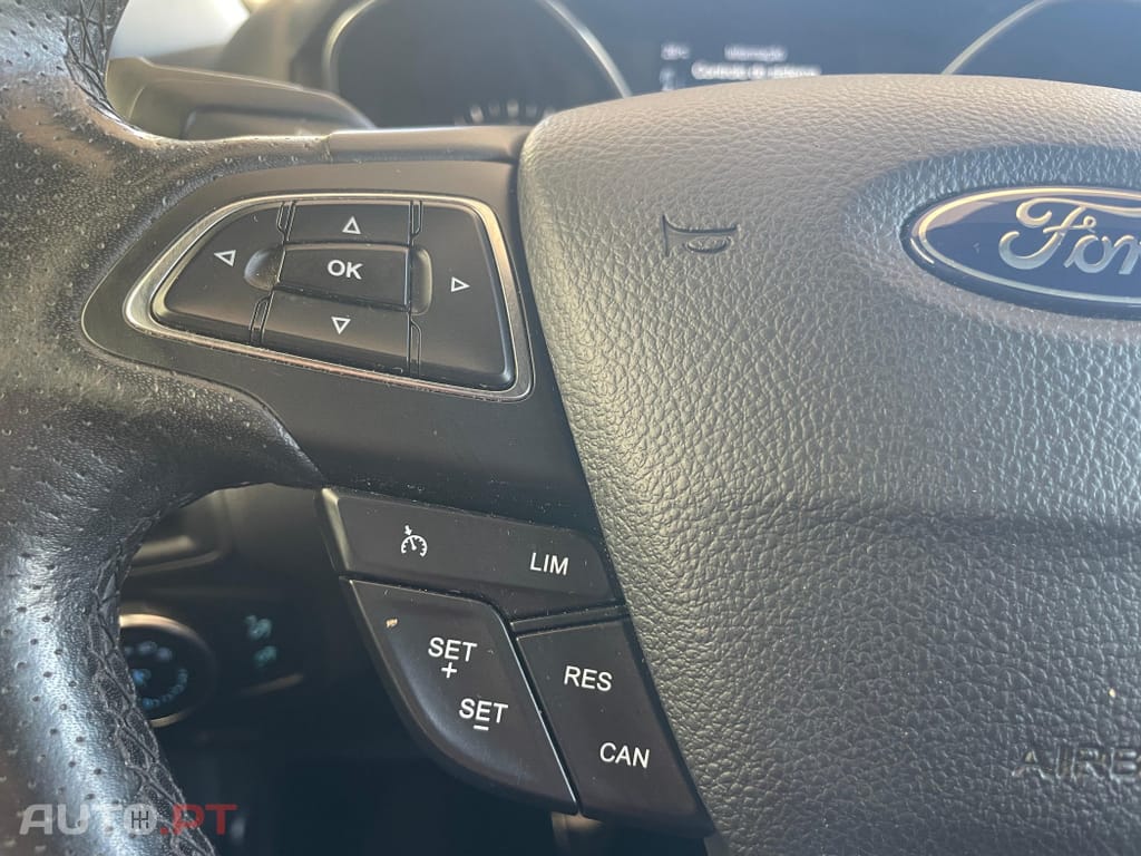 Ford Focus 1.5 TDCi EcoBlue ST-Line